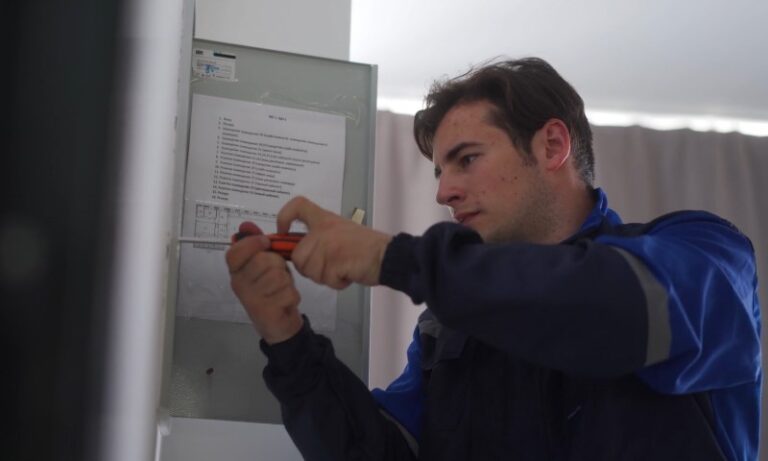 Najtraženija zanimanja u Srbiji za 2025. godinu